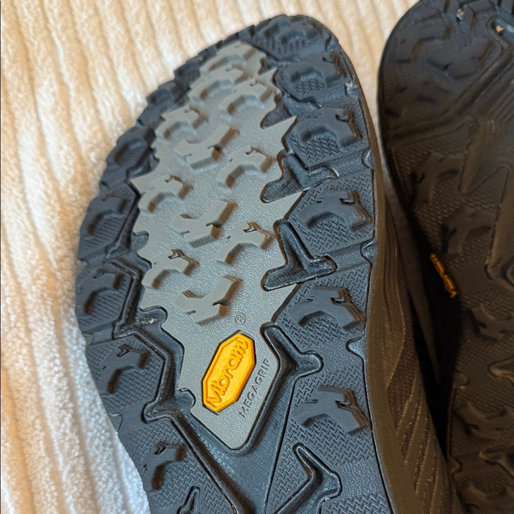 Hoka Men's Speedgoat 4 Gortex, Athletic Shoes - Picture 6 of 11